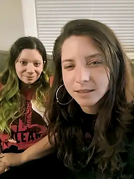 NickiiBianca online show from 04/01/26, 04:36