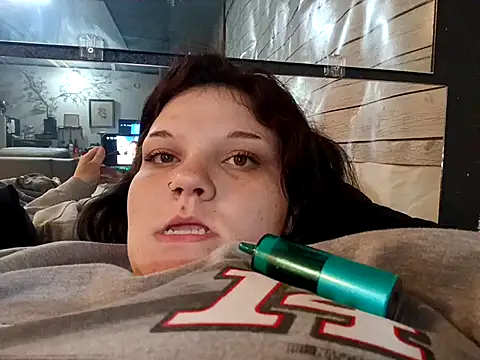 Bigbrowneyes25 online show from 01/08/26, 05:57