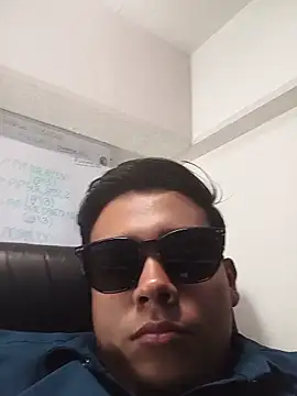 Yosoyelmismo-6737 online show from 06/17/26, 12:21