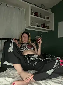 Snapshot of Autumn_paige chatting on 02/13/26, 02:11 Autumn paige online show from 02/13/26, 02:11