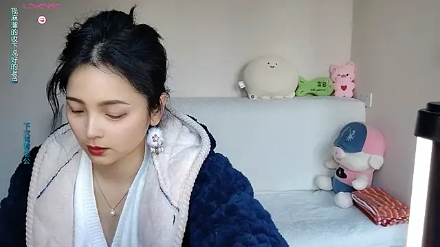 -J-o-y- online show from 01/08/26, 01:44