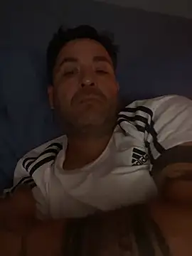 Gonzalodiaz online show from 04/24/26, 04:58