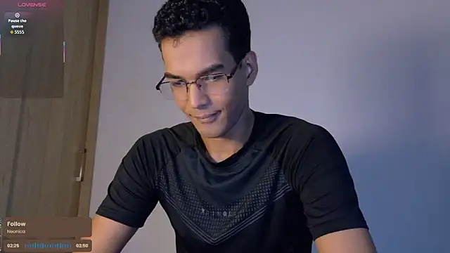 Pikashu7u7 online show from 02/06/26, 10:28