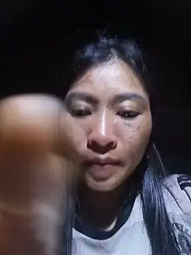 Snapshot of Hiniyk2 chatting on 07/19/26, 01:47 Hiniyk2 online show from 07/19/26, 01:47