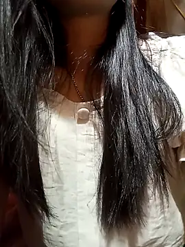 Hiniyk2 online show from 04/05/26, 03:24
