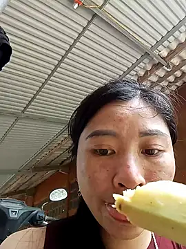 Hiniyk2 online show from 05/04/26, 04:38
