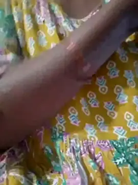 Snapshot of ramya_sri chatting on 02/11/26, 08:58 ramya sri online show from 02/11/26, 08:58