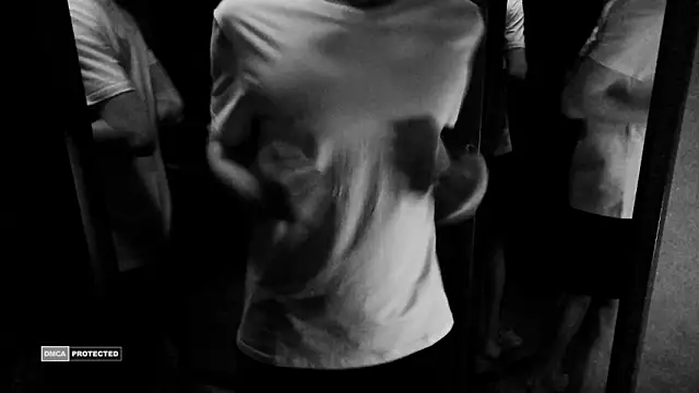 Snapshot of Sauntper chatting on 01/19/26, 03:16 Sauntper online show from 01/19/26, 03:16