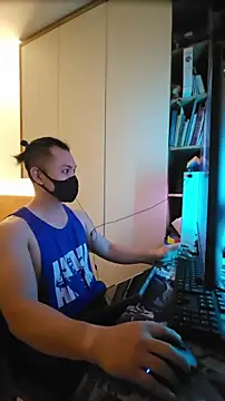 Snapshot of OnlyHand9x chatting on 03/01/26, 05:46 OnlyHand9x online show from 03/01/26, 05:46