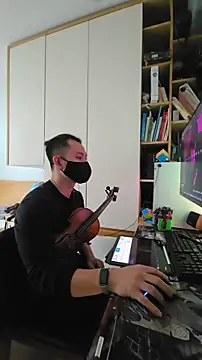 Snapshot of OnlyHand9x chatting on 02/10/26, 06:12 OnlyHand9x online show from 02/10/26, 06:12