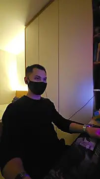 Snapshot of OnlyHand9x chatting on 02/10/26, 06:18 OnlyHand9x online show from 02/10/26, 06:18