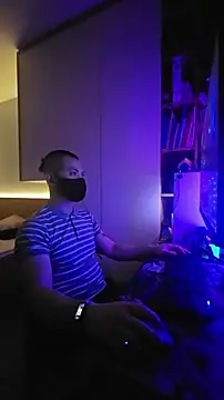 Snapshot of OnlyHand9x chatting on 02/14/26, 04:29 OnlyHand9x online show from 02/14/26, 04:29