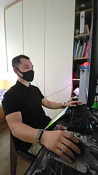 OnlyHand9x online show from 03/17/26, 04:04