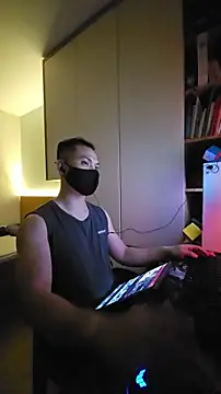 OnlyHand9x online show from 03/25/26, 04:39