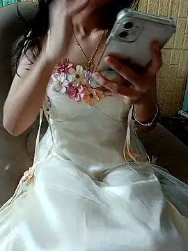 Navy Vina online show from 01/11/26, 09:16