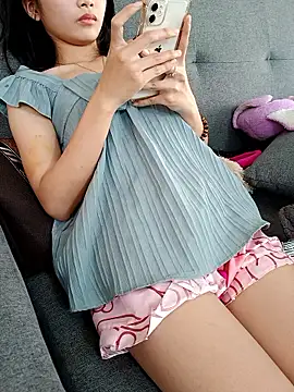 Navy Vina online show from 01/14/26, 08:07