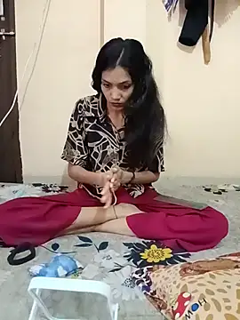 Honey lily-93 online show from 07/11/26, 07:30