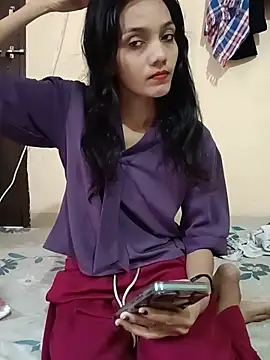 Honey lily-93 online show from 07/13/26, 08:35