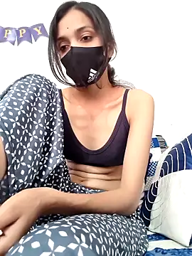 Snapshot of Honey_lily-93 chatting on 02/08/26, 08:12 Honey lily-93 online show from 02/08/26, 08:12