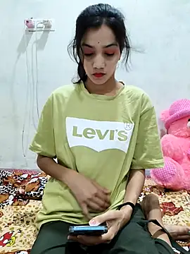 Honey lily-93 online show from 03/15/26, 07:48