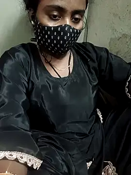 Hotty Nishaa online show from 03/24/26, 07:19