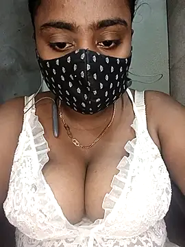 Hotty Nishaa online show from 03/29/26, 11:50