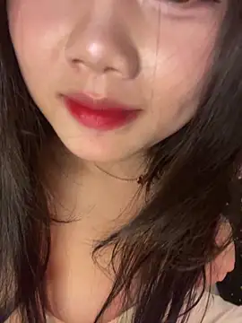 Snapshot of Linh_DuongSexy chatting on 02/23/26, 01:33 Linh DuongSexy online show from 02/23/26, 01:33