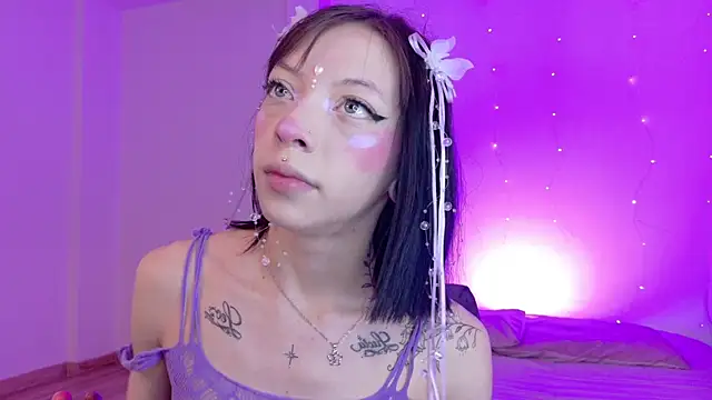 Snapshot of Diamond__cherry69 chatting on 07/16/26, 06:16 Diamond cherry69 online show from 07/16/26, 06:16