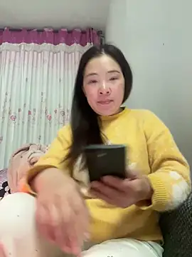 Faded pink online show from 02/01/26, 11:19