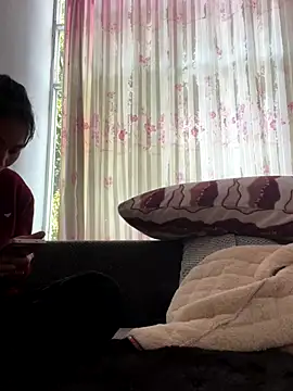 Faded pink online show from 01/07/26, 03:55