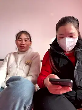 Faded pink online show from 01/12/26, 01:23