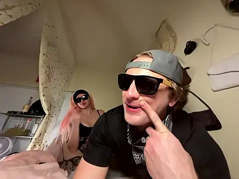 cooperlux online show from 01/11/26, 06:53