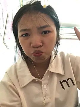 nanaa71 online show from 06/19/26, 01:28
