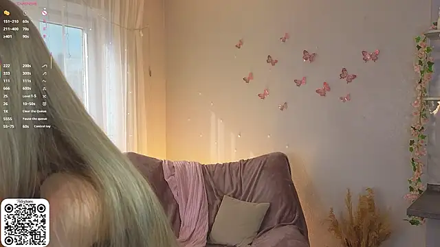 Snapshot of SirenThalassa chatting on 03/03/26, 07:26 SirenThalassa online show from 03/03/26, 07:26