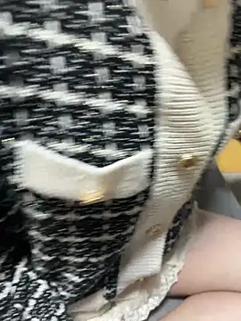 maonyan6 online show from 04/14/26, 01:43