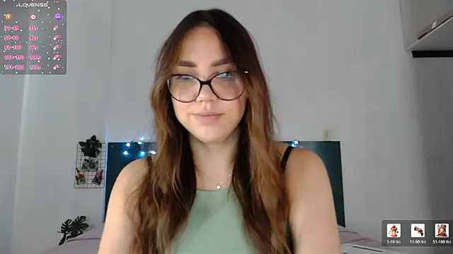 Snapshot of NebulaHavenn chatting on 02/02/26, 04:39 NebulaHavenn online show from 02/02/26, 04:39