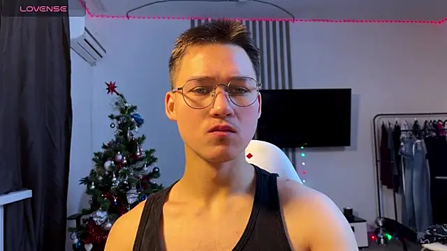 InfernoLustt online show from 01/08/26, 09:48