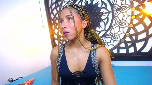 salome willianss online show from 01/15/26, 02:09