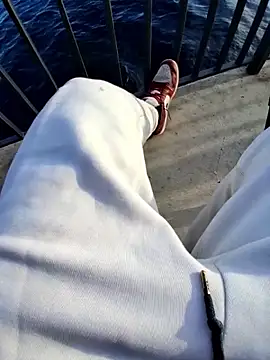 Snapshot of 1727Marco chatting on 01/10/26, 02:34 1727Marco online show from 01/10/26, 02:34