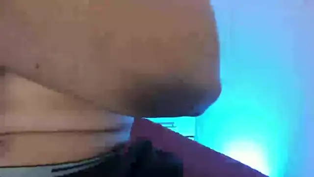 Liam saint online show from 04/09/26, 12:11