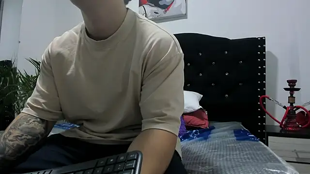 Liam saint online show from 05/30/26, 12:11
