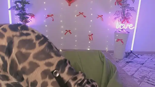 larabae online show from 03/20/26, 08:21