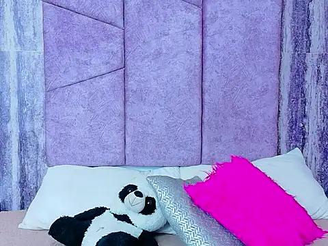 AlahiaEvansz online show from 02/19/26, 04:20