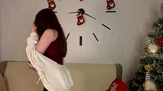 AugustaDakin online show from 01/12/26, 05:53