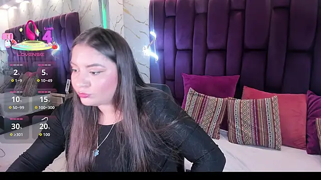 Snapshot of anamontiell1 chatting on 01/13/26, 05:33 anamontiell1 online show from 01/13/26, 05:33