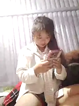  Bong 02 online show from 04/18/26, 11:16