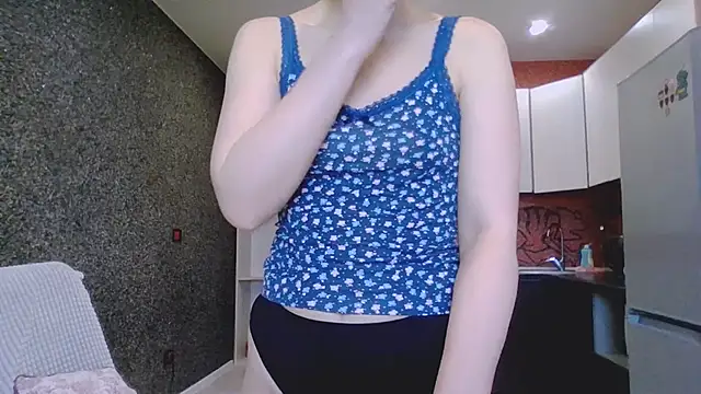 Amanda Luxe online show from 02/21/26, 03:19