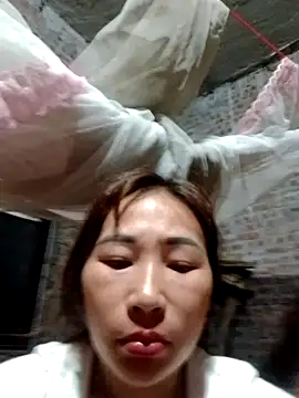 Fading roses online show from 03/27/26, 11:33