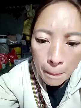 Snapshot of muamua99 chatting on 02/15/26, 11:42 muamua99 online show from 02/15/26, 11:42