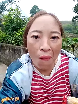 Snapshot of muamua99 chatting on 02/20/26, 11:50 muamua99 online show from 02/20/26, 11:50